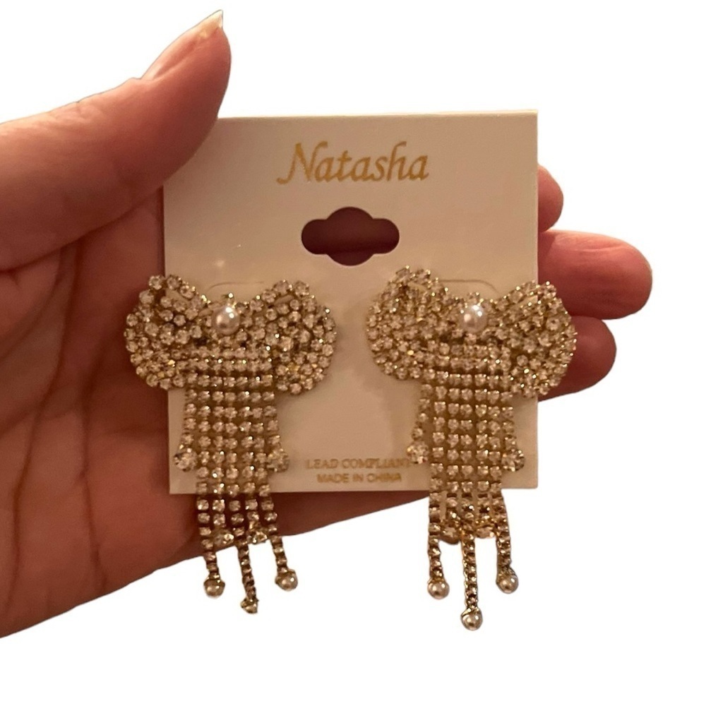 Tasha Gold Crystal Imitation Pearl Fringe Bow
Earrings NWT - Picture 2 of 3